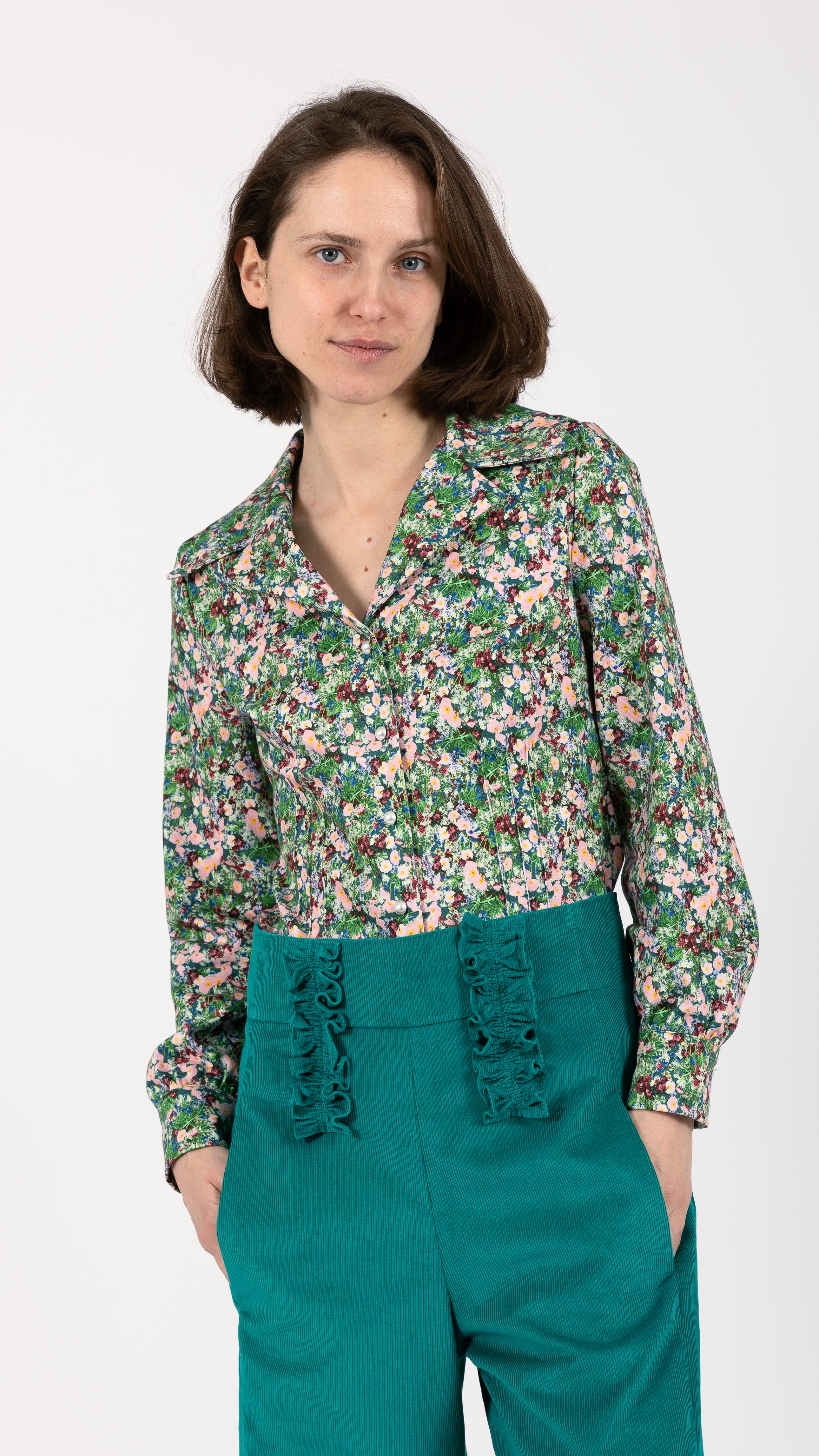 Garden Print v-neck Fitted Shirt Jacket