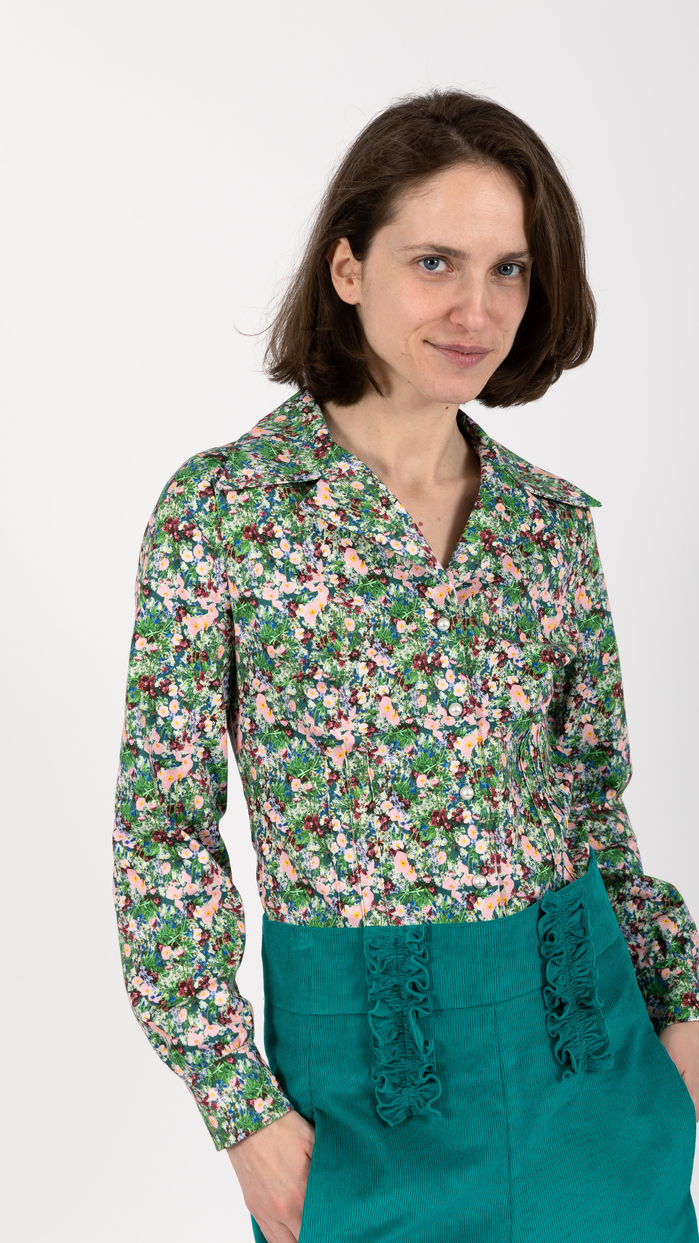 Garden Print v-neck Fitted Shirt Jacket