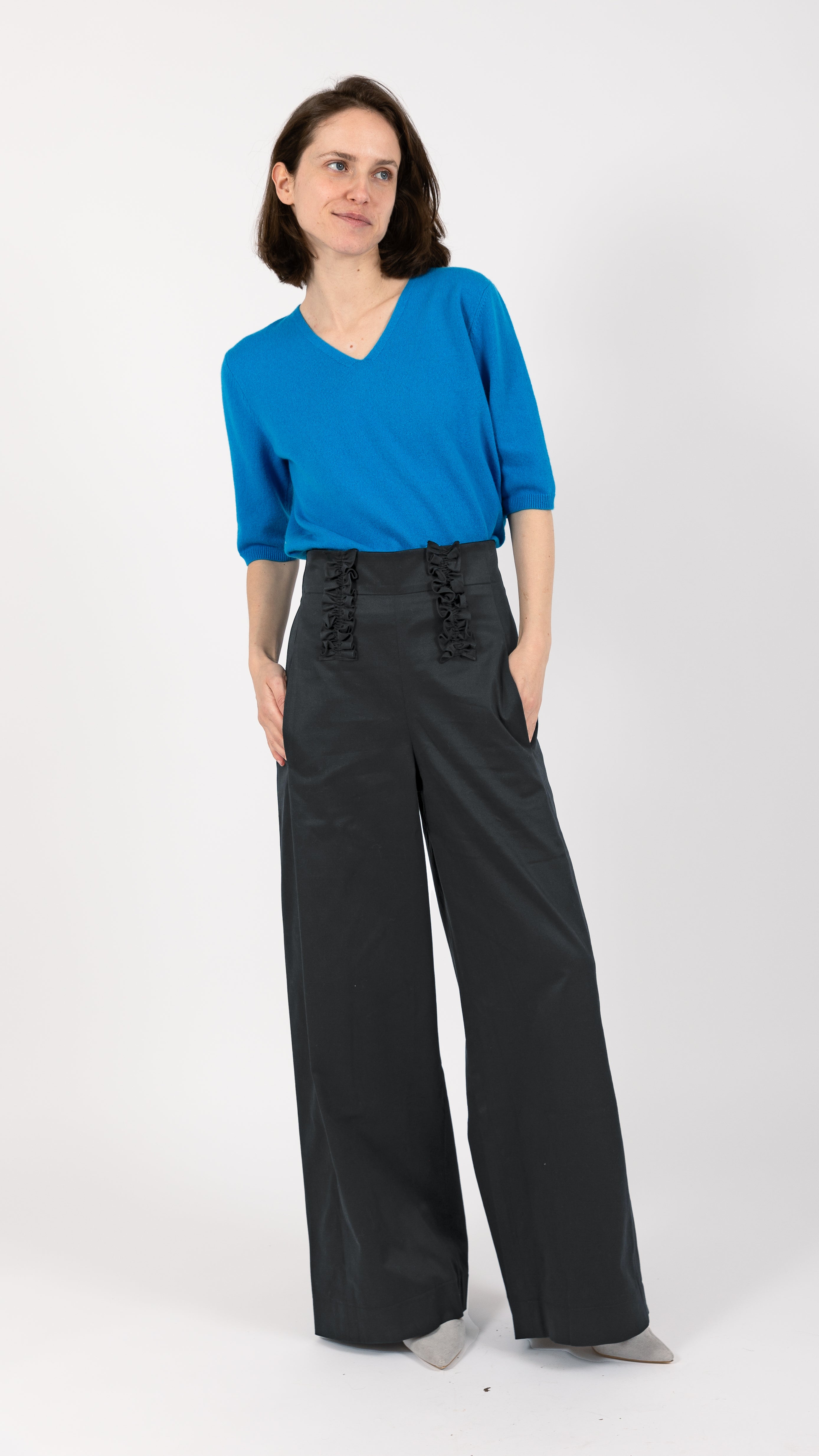 Relaxed Fit Cashmere Blend v-neck Top Peacock Blue