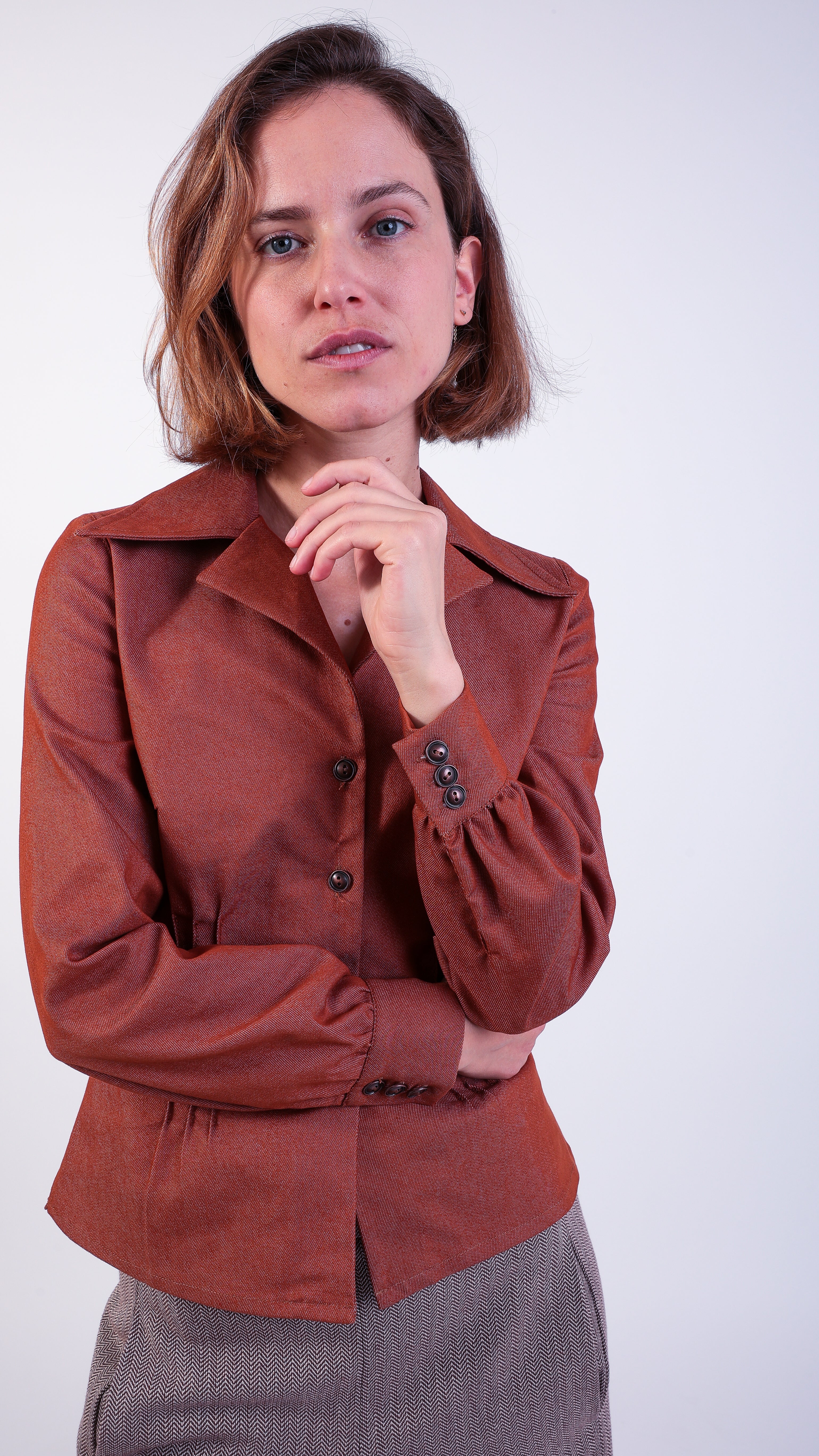 woman wearing VAAI terracotta denim fitted shirt