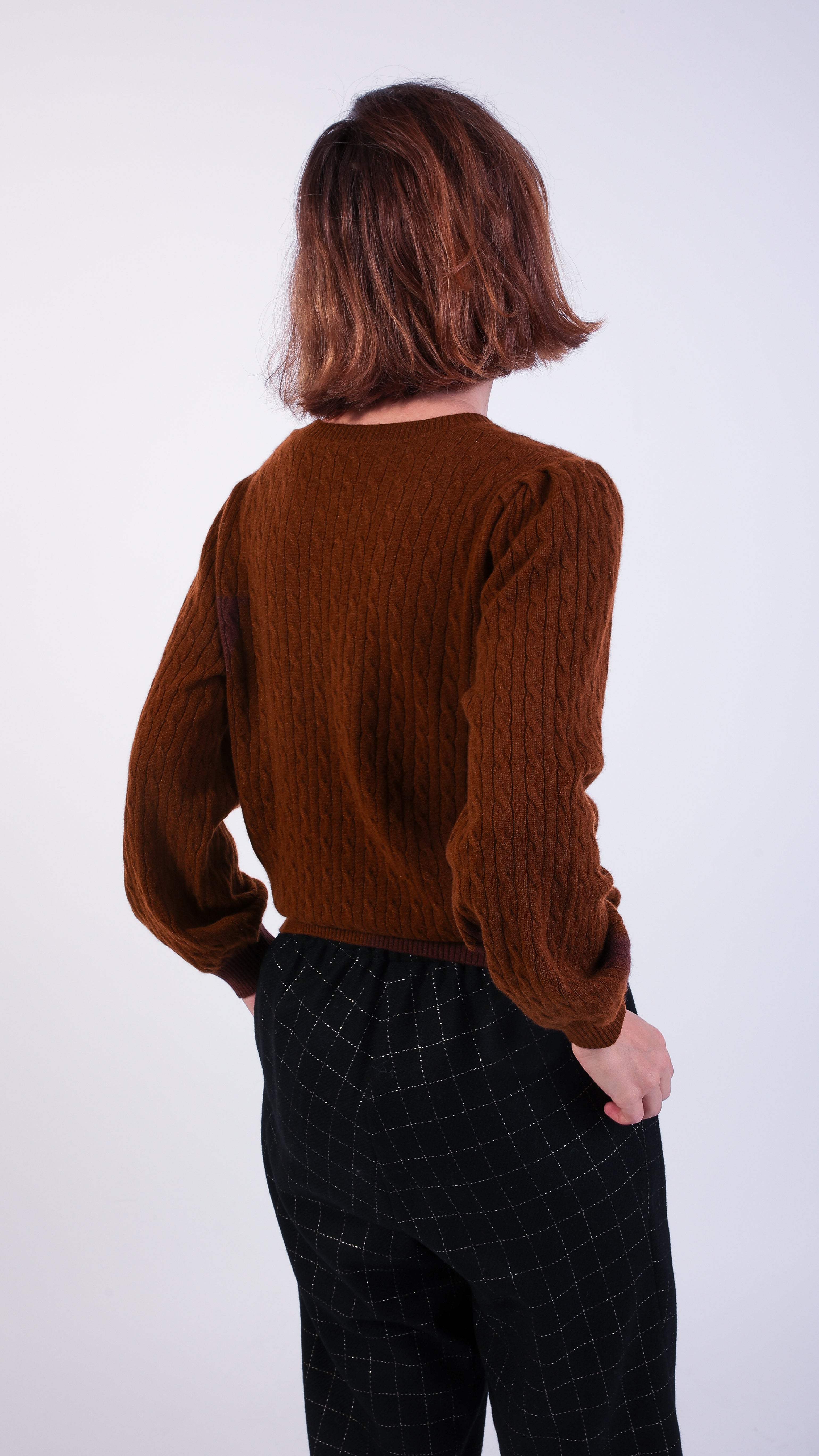 woman wearing VAAI brown cable Knit Balloon Sleeve Jumper