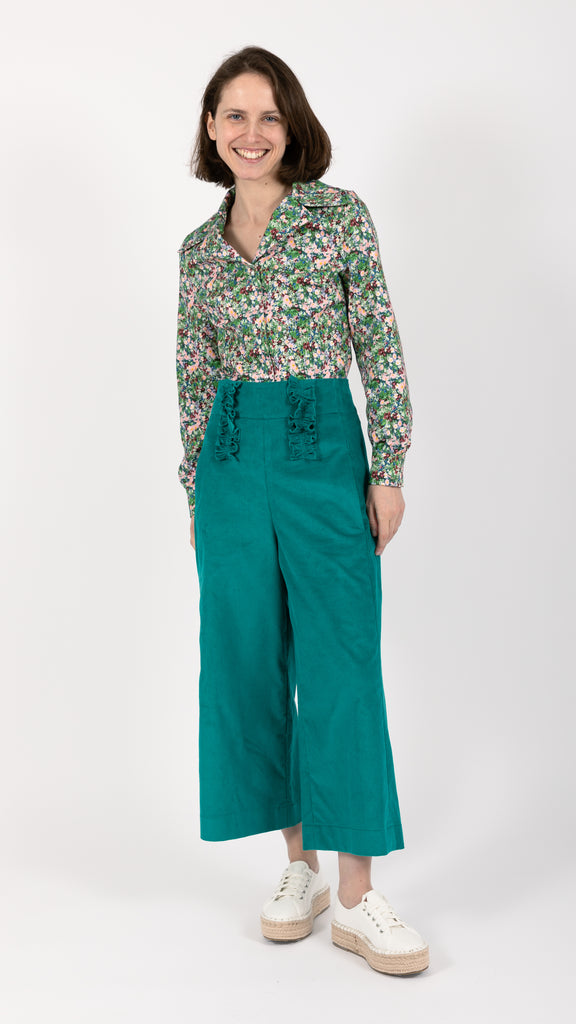 Emerald green cropped high waisted pant