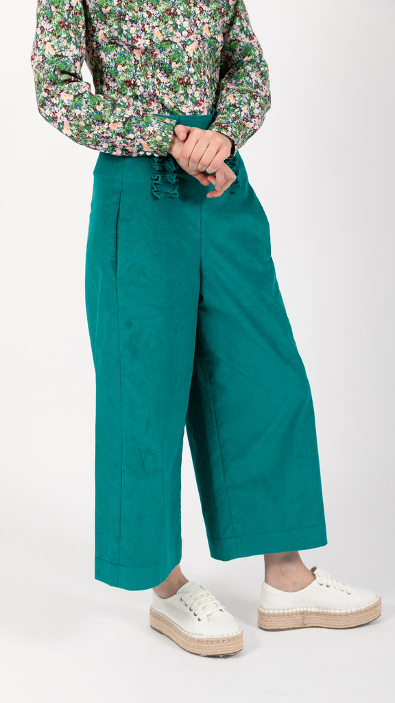 Emerald green cropped high waisted pant