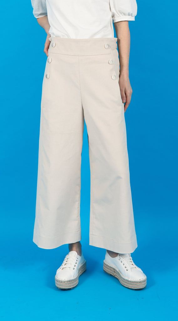 High waisted Ivory cropped pant for women