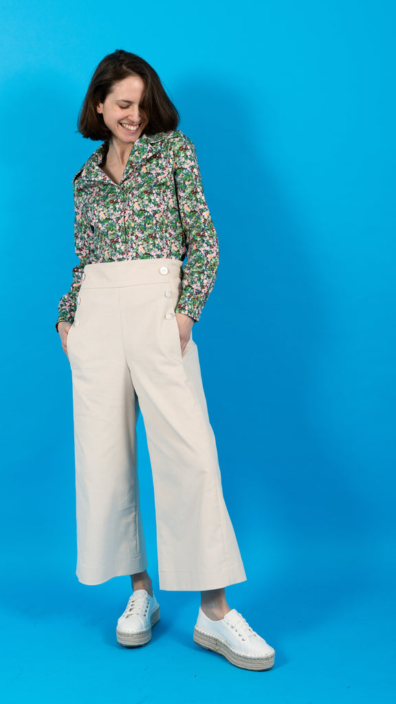 High waisted Ivory cropped pant for women